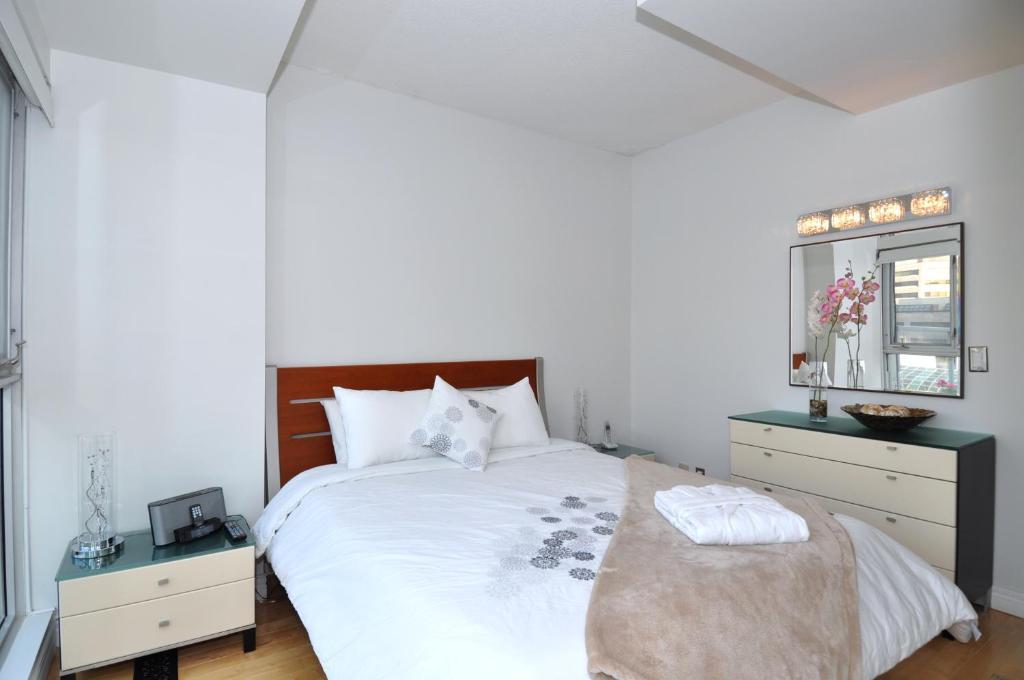 Yonge Suites Furnished Apartments Toronto Habitación foto